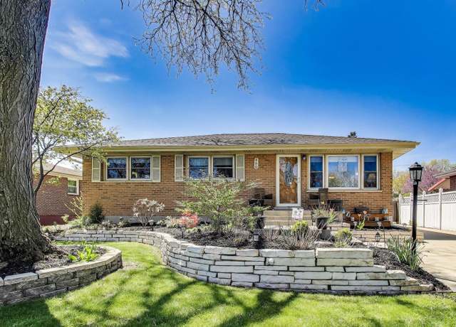 Property at 800 N Lombard St, Elmhurst, IL 60126, 3 beds, 2 baths