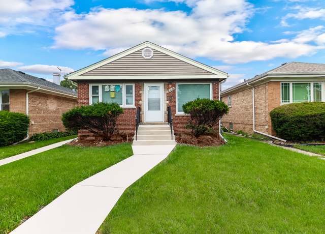 Property at 1026 31 Ave S, Bellwood, IL 60104, 3 beds, 2 baths