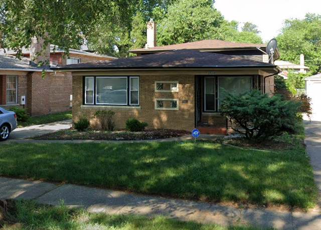 Property at 15112 E End Ave, Dolton, IL 60419, 3 beds, 1.5 baths