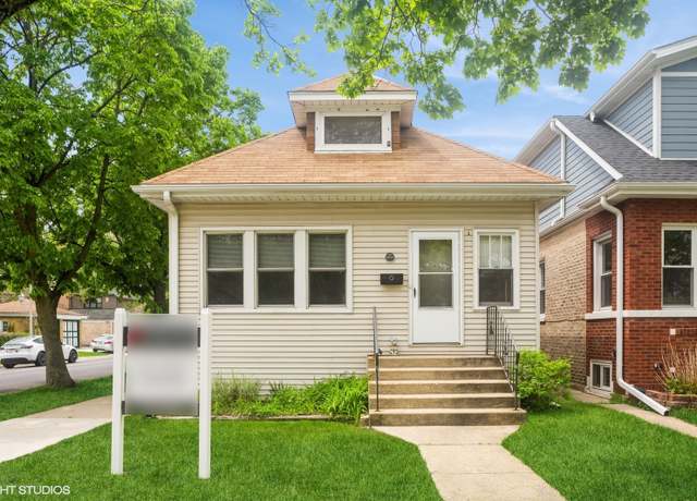 Property at 5000 N Kenneth Ave, Chicago, IL 60630, 3 beds, 1 bath