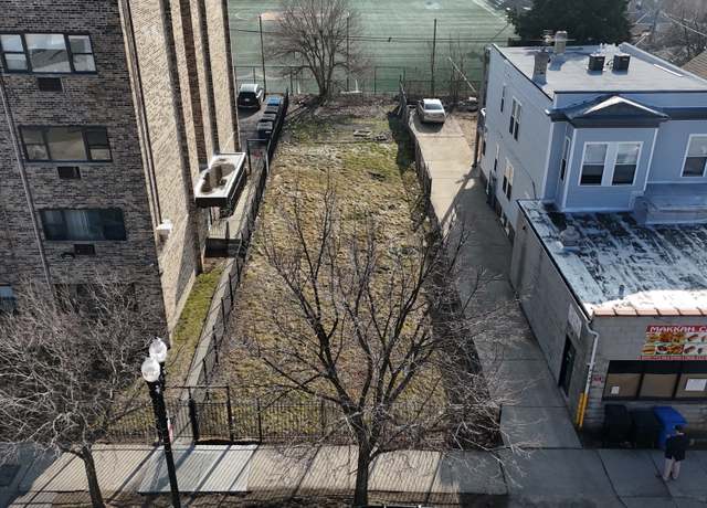 Property at 2123 W Devon Ave, Chicago, IL 60659