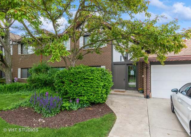 Property at 305 Walters Ln Unit 1B, Itasca, IL 60143, 3 beds, 2 baths
