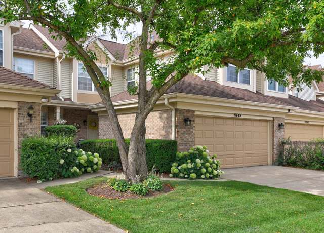 Property at 11449 Prescott Ln, Westchester, IL 60154, 2 beds, 2.5 baths