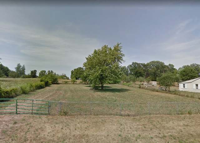 Property at 3517 Ellis Rd, Rockford, IL 61101