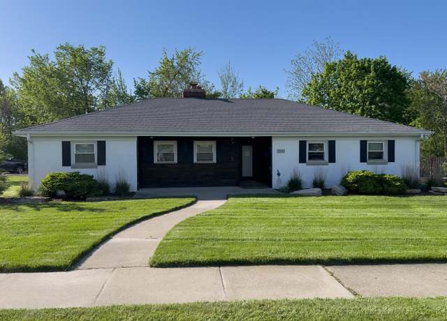 Property at 704 E 9th St, Lockport, IL 60441