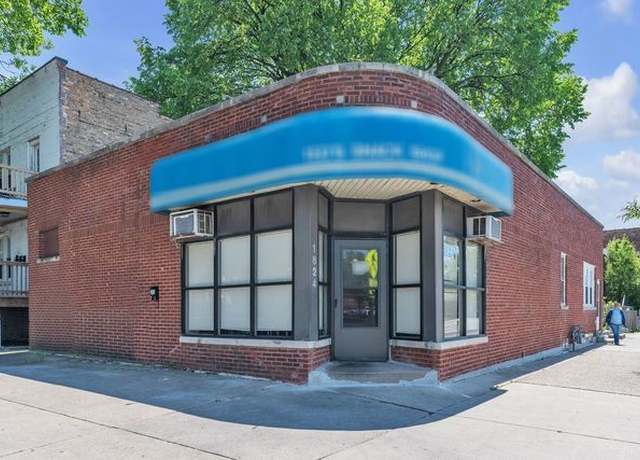 Property at 1824 Crain St, Evanston, IL 60202, 5 beds, 4 baths