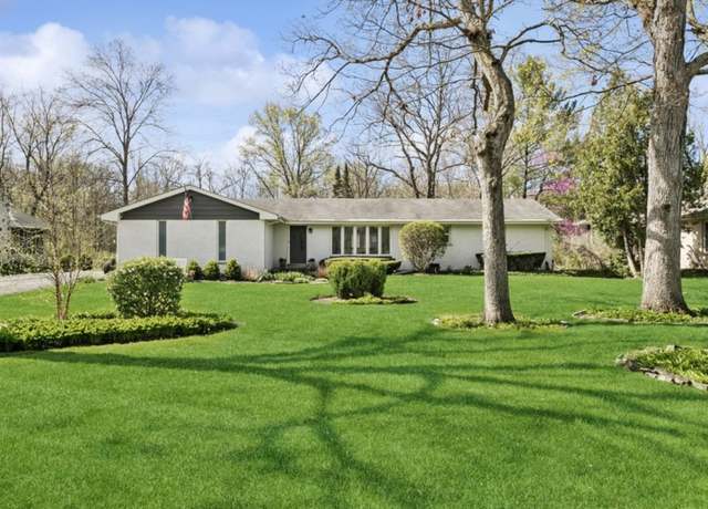 Property at 14623 W River Oaks Dr, Lincolnshire, IL 60069, 3 beds, 2 baths