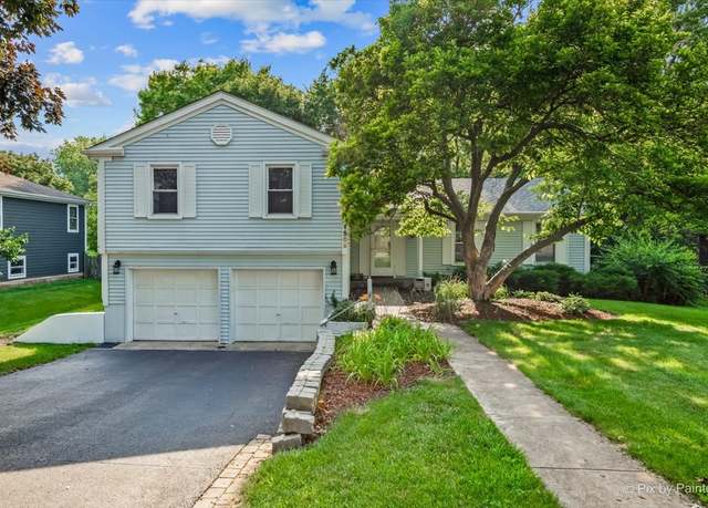 Property at 509 S Forest Ave, Batavia, IL 60510, 4 beds, 2.5 baths