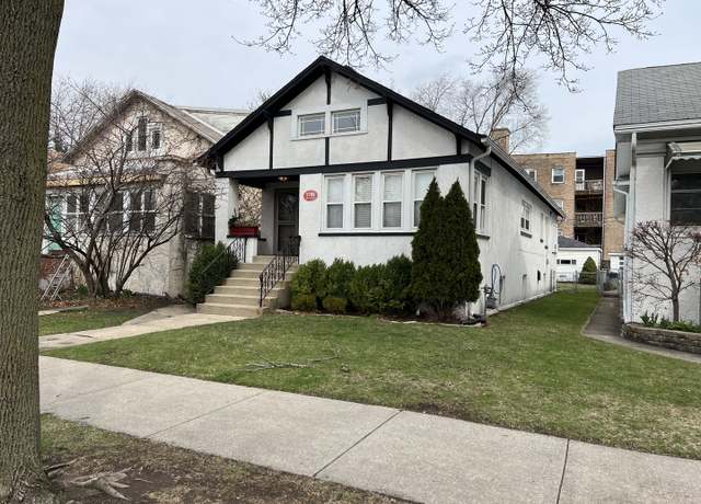 Property at 1706 W Arthur Ave, Chicago, IL 60626, 4 beds, 1.5 baths