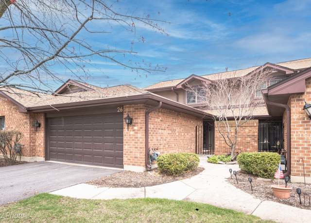 Property at 26 Prairie Dr, Westmont, IL 60559, 3 beds, 2 baths