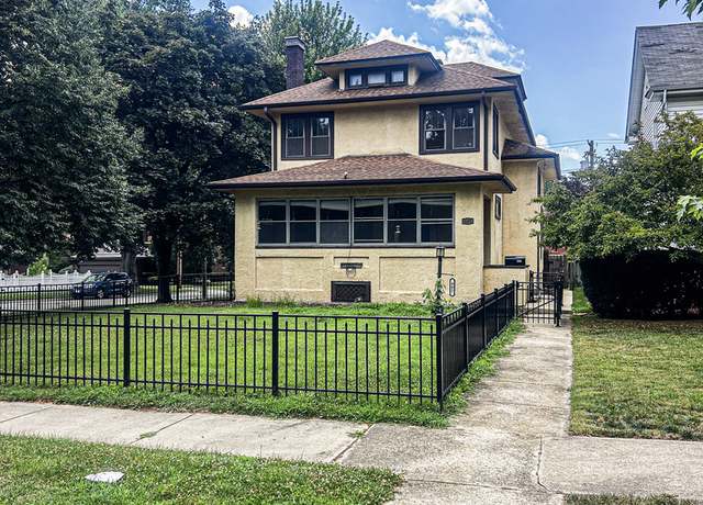 Property at 997 S Evergreen Ave, Kankakee, IL 60901, 3 beds, 1.5 baths
