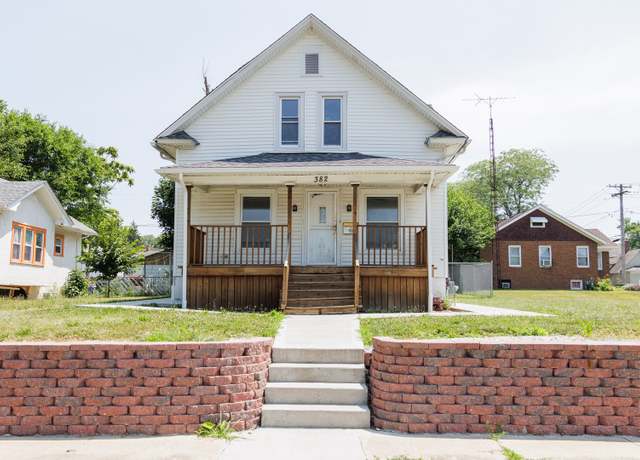 Property at 382 S Elm Ave, Kankakee, IL 60901, 3 beds, 2 baths