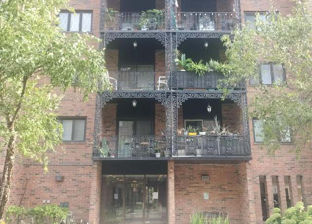 Property at 9331 Landings Ln #202, Des Plaines, IL 60016, 2 beds, 1 bath