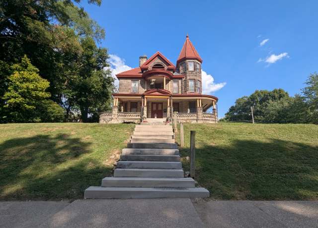 Property at 1635 20th St, Rock Island, IL 61201, 6 beds, 6 baths