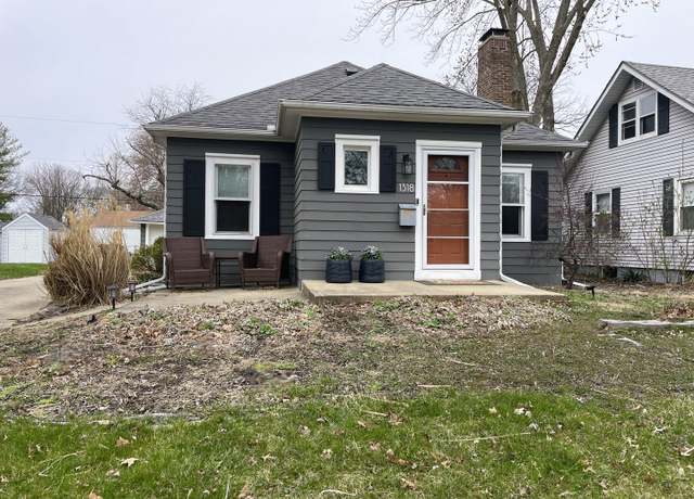 Property at 1318 W White St, Champaign, IL 61821, 2 beds, 1 bath