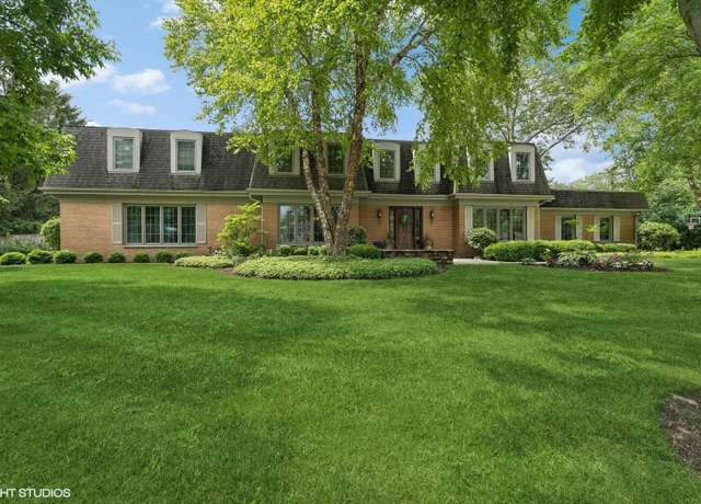 Property at 877 Fair Way, Libertyville, IL 60048, 5 beds, 4 baths