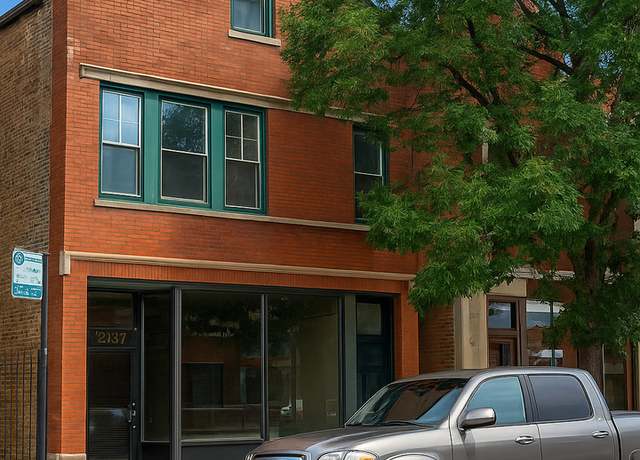 Property at 2137 W Chicago Ave W, Chicago, IL 60622, 8 beds, 9 baths