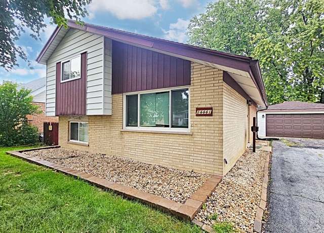 Property at 14441 Kolin Ave, Midlothian, IL 60445, 3 beds, 1 bath
