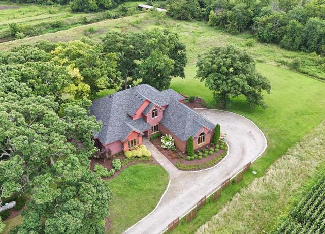 Property at 575 B County Road 2550 N, Mahomet, IL 61853, 6 beds, 4.5 baths