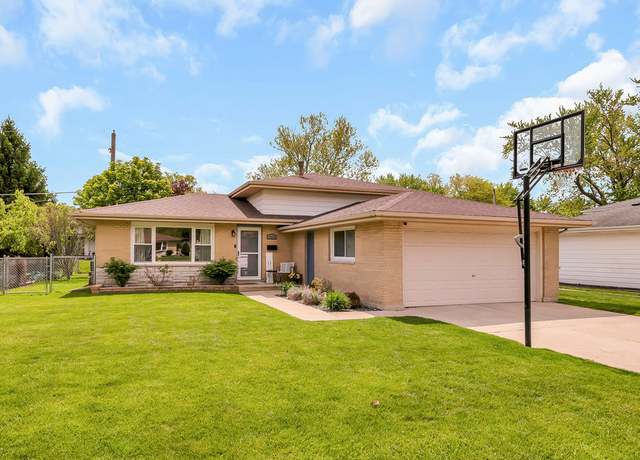 Property at 16731 Oleander Ave, Tinley Park, IL 60477, 3 beds, 2 baths