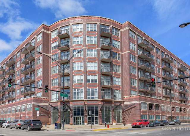 Property at 1000 W Adams St #201, Chicago, IL 60607, 3 beds, 2 baths