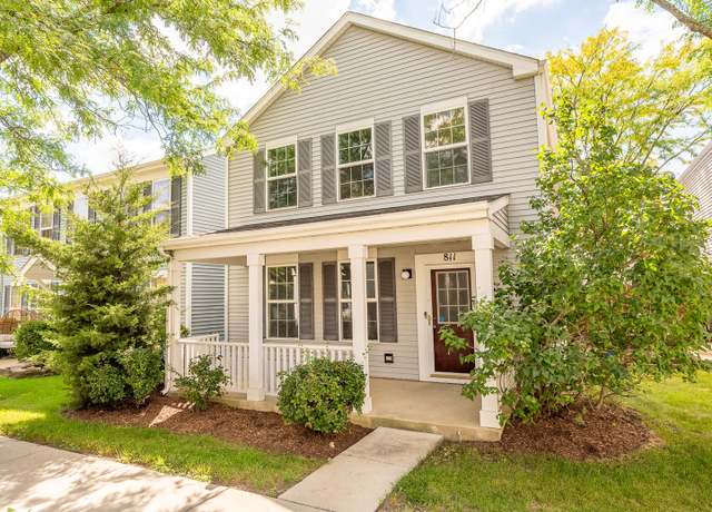 Property at 811 Serendipity Dr, Aurora, IL 60504, 3 beds, 2.5 baths