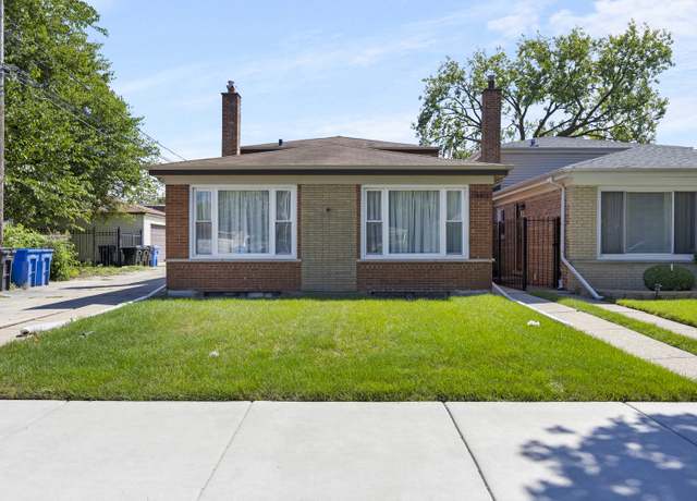 Property at Sign in for address, Chicago, IL 60617, 4 beds, 2 baths