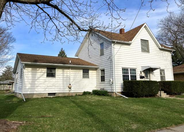 Property at 401 Ash Ave, Morrison, IL 61270, 5 beds, 2 baths