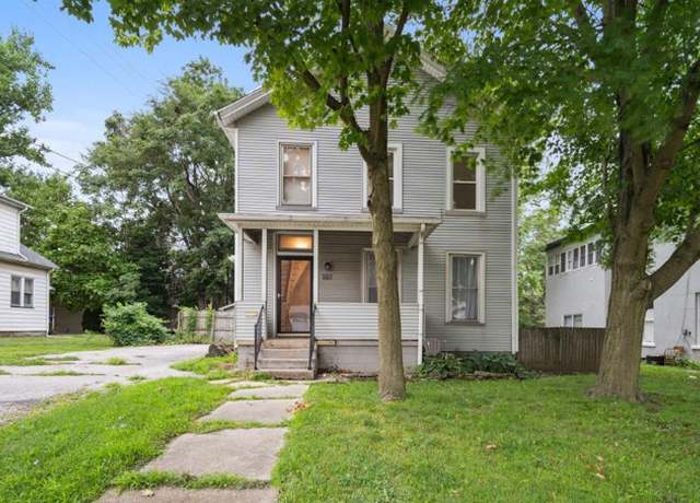 Property at 707 S Center St, Bloomington, IL 61701, 3 beds, 2 baths