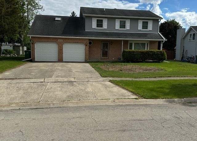 Property at 3806 Juniper Ave, Joliet, IL 60431, 4 beds, 2.5 baths