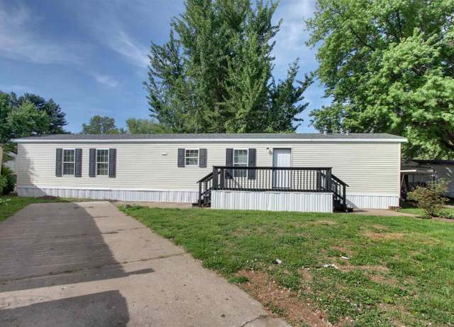 Property at 1524 Dewees Ave, Quincy, IL 62305, 2 beds, 2 baths