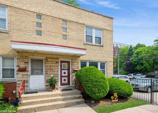 Property at 226 S Maple Ave Unit F, Oak Park, IL 60302, 2 beds, 1.5 baths
