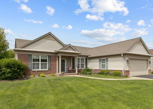 Property at 14072 Francesca Cv, Huntley, IL 60142, 2 beds, 2 baths