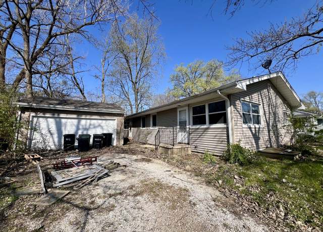 Property at 1011 N Coler Ave, Urbana, IL 61801, 4 beds, 2 baths