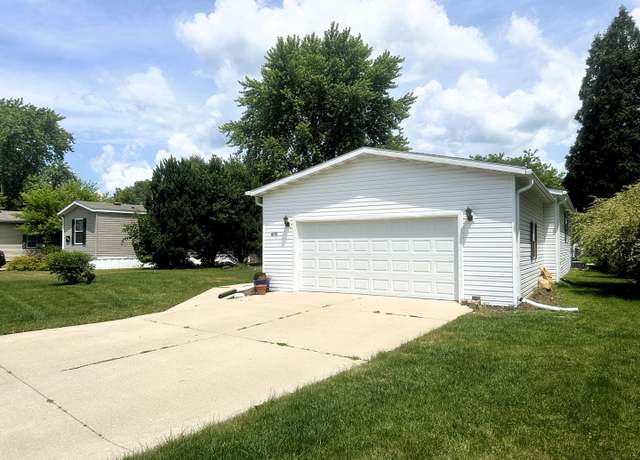 Property at 600 Greenview Rd, Belvidere, IL 61008, 3 beds, 2 baths