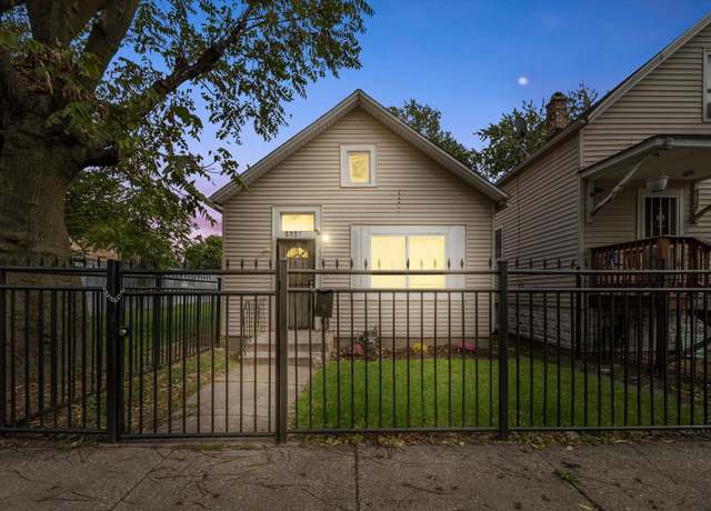 Property at 5007 S Loomis Blvd, Chicago, IL 60609, 3 beds, 1 bath