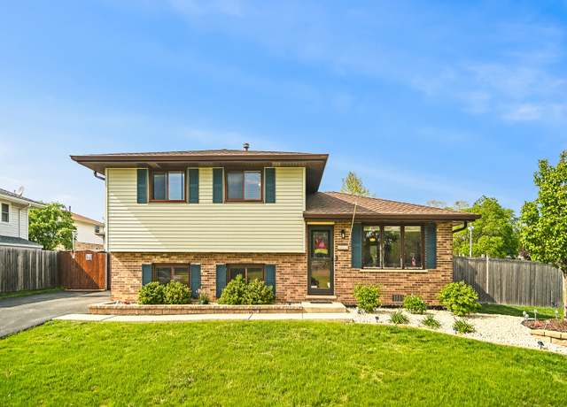 Property at 8800 167th St, Orland Hills, IL 60487, 3 beds, 2 baths