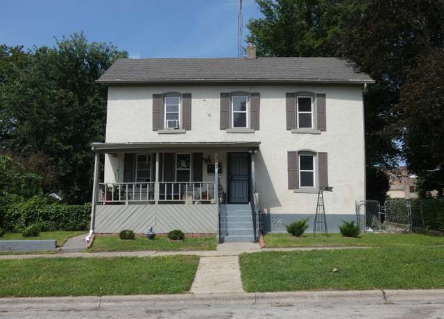 Property at 373 N Adams St, Kankakee, IL 60901, 3 beds, 1 bath