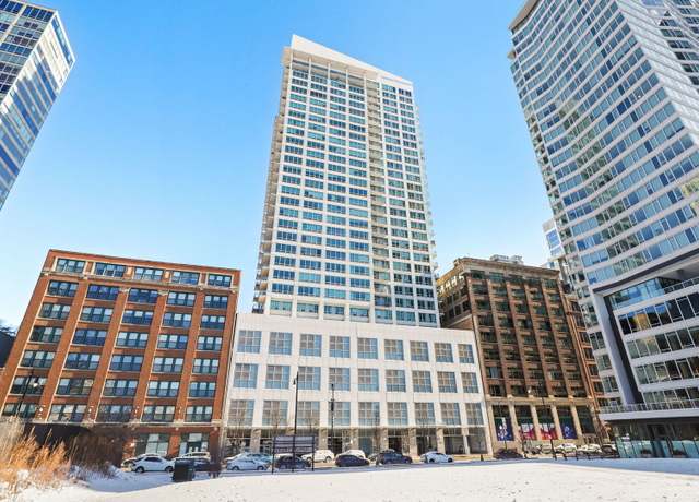 Property at 701 S Wells St #2703, Chicago, IL 60607, 3 beds, 2.5 baths