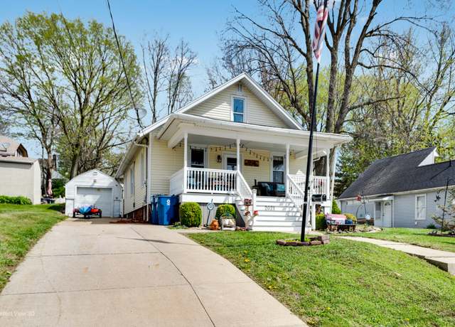 Property at 2021 1st St, Peru, IL 61354, 2 beds, 1 bath