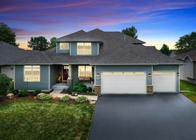 Property at 444 Davis Dr, Sycamore, IL 60178, 5 beds, 4.5 baths