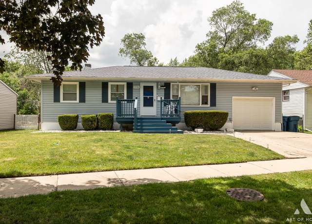 Property at 22546 Jeffrey Ave, Sauk Village, IL 60411, 4 beds, 2 baths