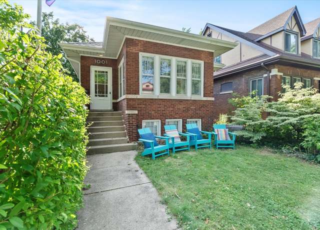 Property at 1001 N Taylor Ave, Oak Park, IL 60302, 4 beds, 1.5 baths
