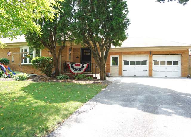 Property at 162 N Schubert St, Palatine, IL 60067, 4 beds, 2 baths