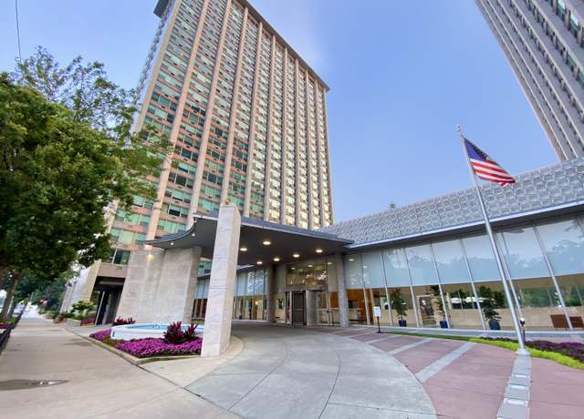 Property at 3600 N Lake Shore Dr #1821, Chicago, IL 60613, 1 bed, 1 bath