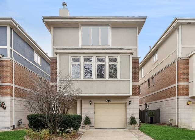 Property at 60 W 15th St, Chicago, IL 60605, 3 beds, 3.5 baths