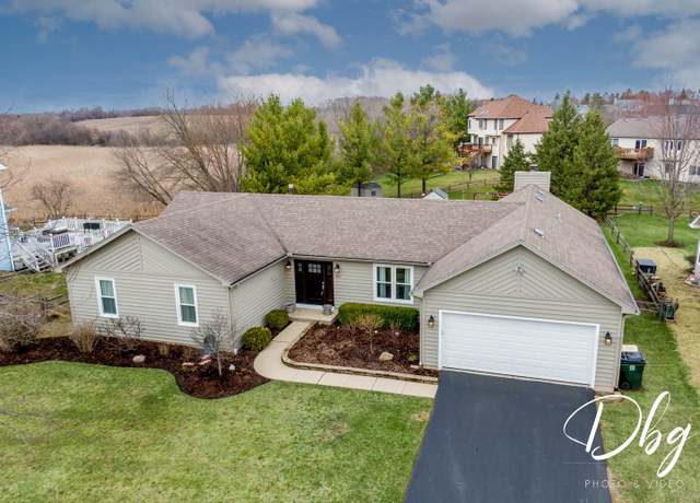 Property at 281 E Old Mill Trl, Antioch, IL 60002, 4 beds, 3 baths