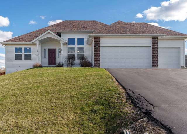 Property at 618 Ashleigh Ln, Roscoe, IL 61073, 3 beds, 2 baths