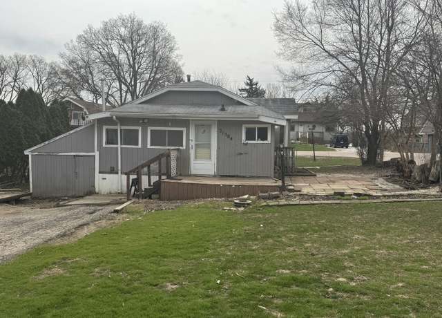 Property at 21584 W Lake Ave, Lake Villa, IL 60046, 2 beds, 1 bath