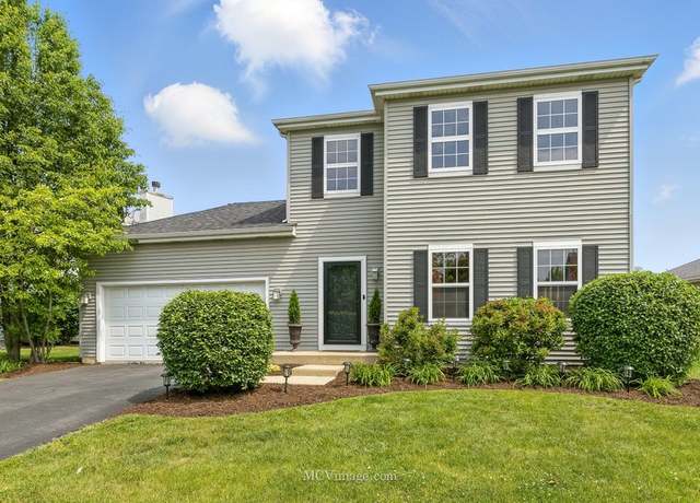 Property at 1858 Westridge Pl, Aurora, IL 60504, 3 beds, 2.5 baths